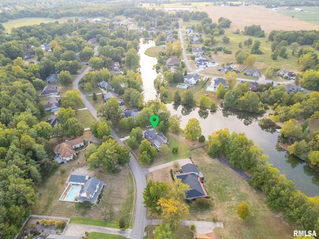 $459,000 | 306 Arbor Drive, Carterville, IL 62918