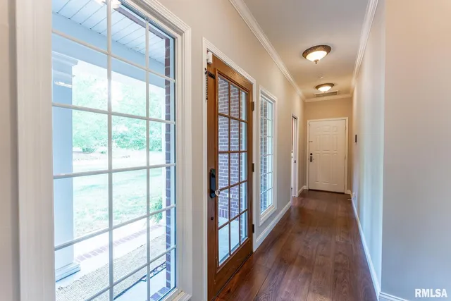 $459,000 | 306 Arbor Drive, Carterville, IL 62918