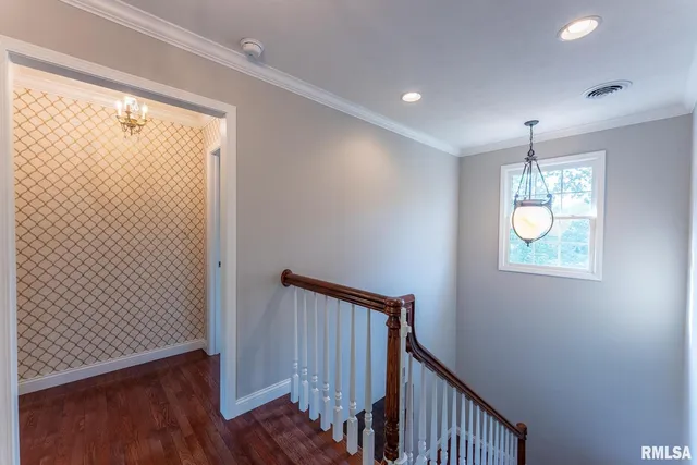 $459,000 | 306 Arbor Drive, Carterville, IL 62918