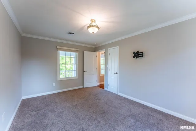 $459,000 | 306 Arbor Drive, Carterville, IL 62918