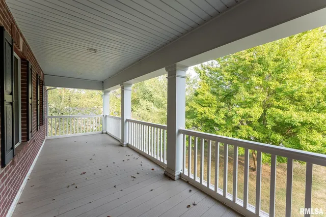 $459,000 | 306 Arbor Drive, Carterville, IL 62918