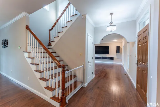 $459,000 | 306 Arbor Drive, Carterville, IL 62918