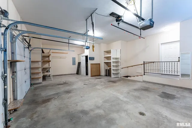 $459,000 | 306 Arbor Drive, Carterville, IL 62918