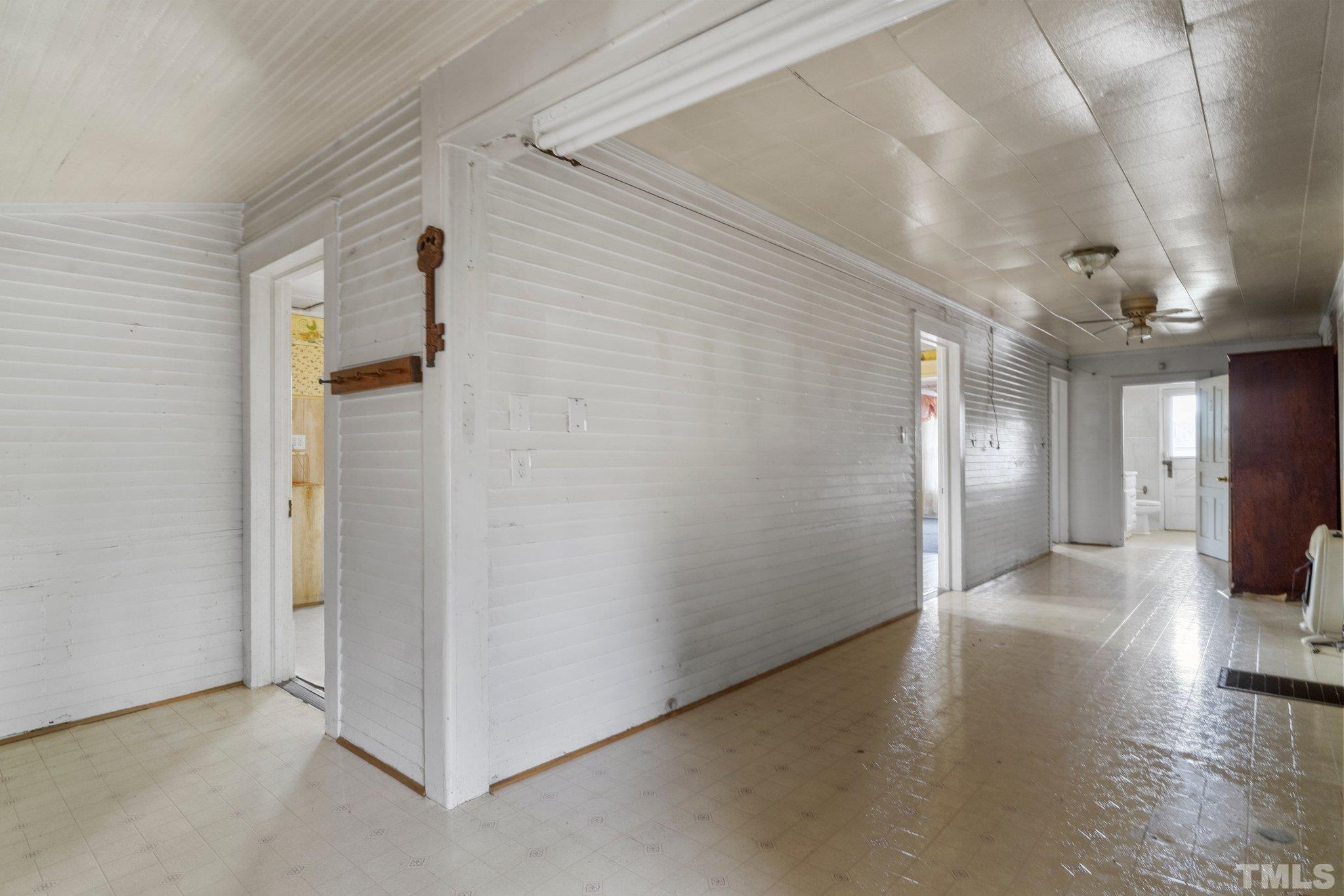 2705 Highway 27 Coats, NC 27521 - Photo 18 of 29 Gallery Image 18