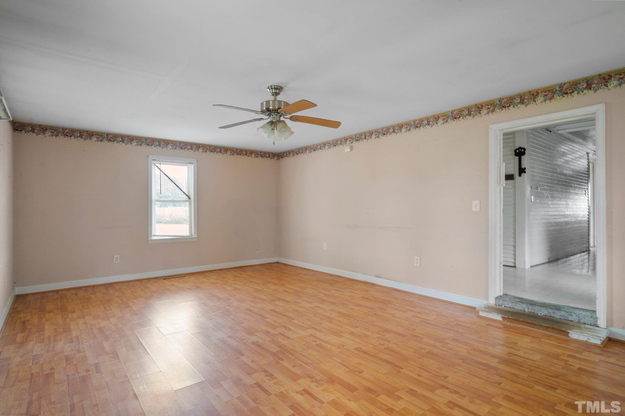 2705 Highway 27 Coats, NC 27521 - Photo 20 of 29 Gallery Image 20