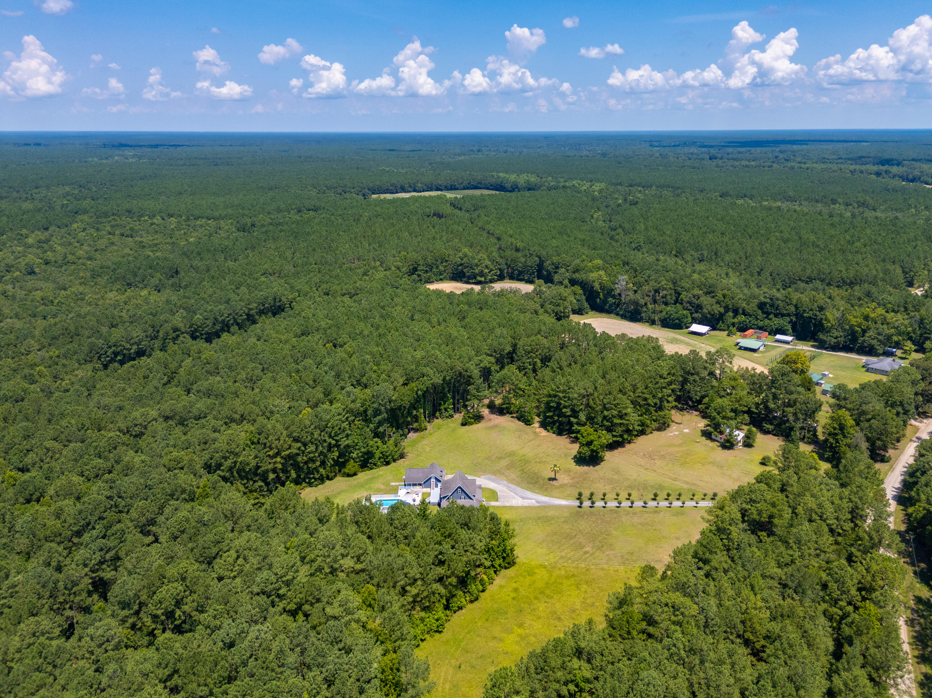 523 Von Hollen Road Bonneau, SC 29431 - Photo 38 of 38 DJI_20240705122348_0015_D