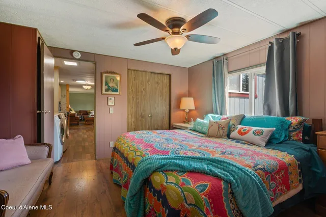 $263,000 | 302 School Street, Unit 18, Hope, ID 83836