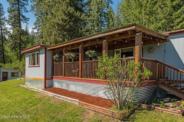 $263,000 | 302 School Street, Unit 18, Hope, ID 83836