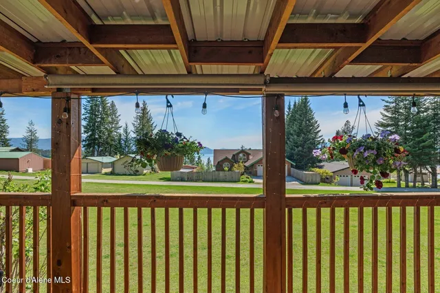 $263,000 | 302 School Street, Unit 18, Hope, ID 83836