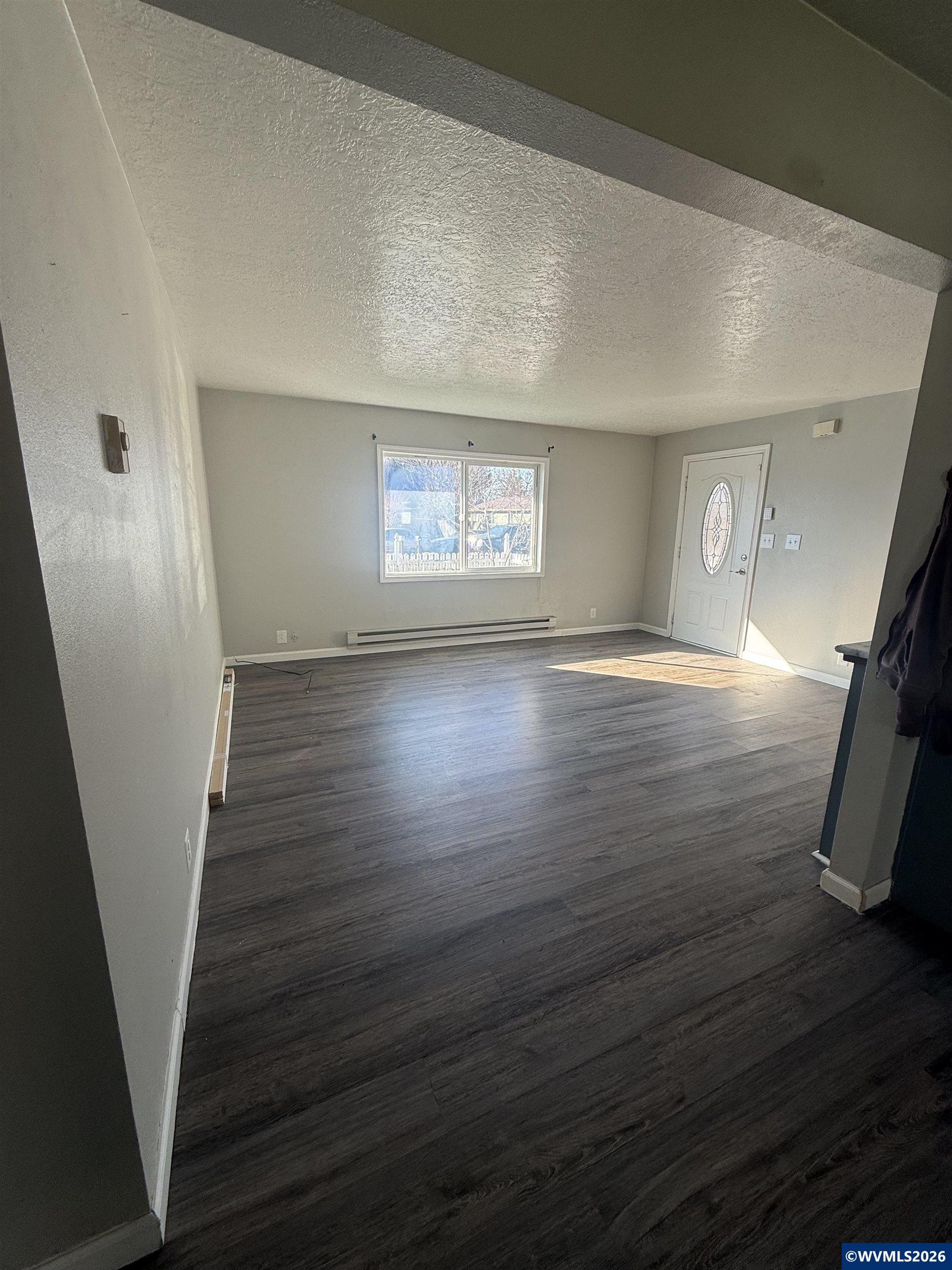 4370 Gary Street Northeast Keizer, OR 97303 - Photo 8 of 48