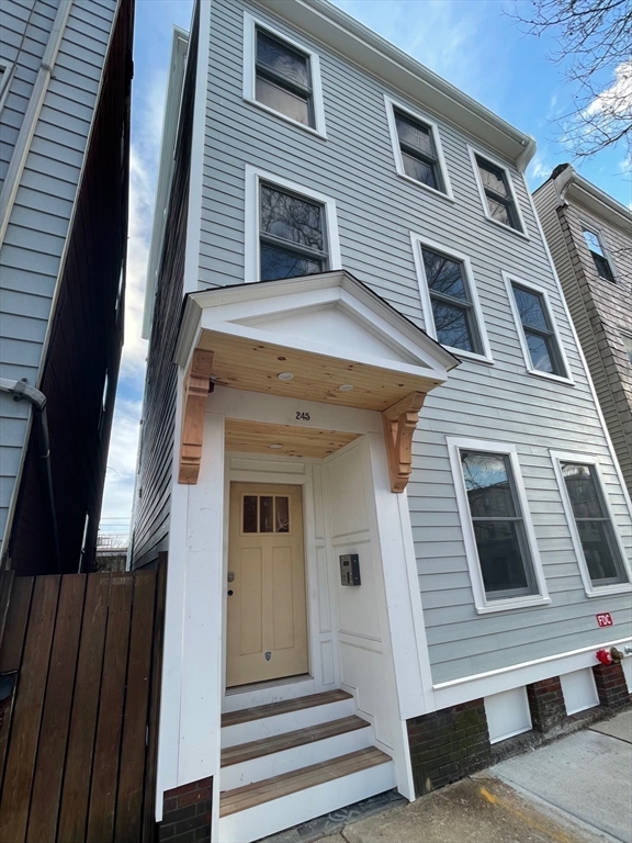 245 Chelsea Street, Unit 4 Boston, MA 02128 - Photo 11 of 11