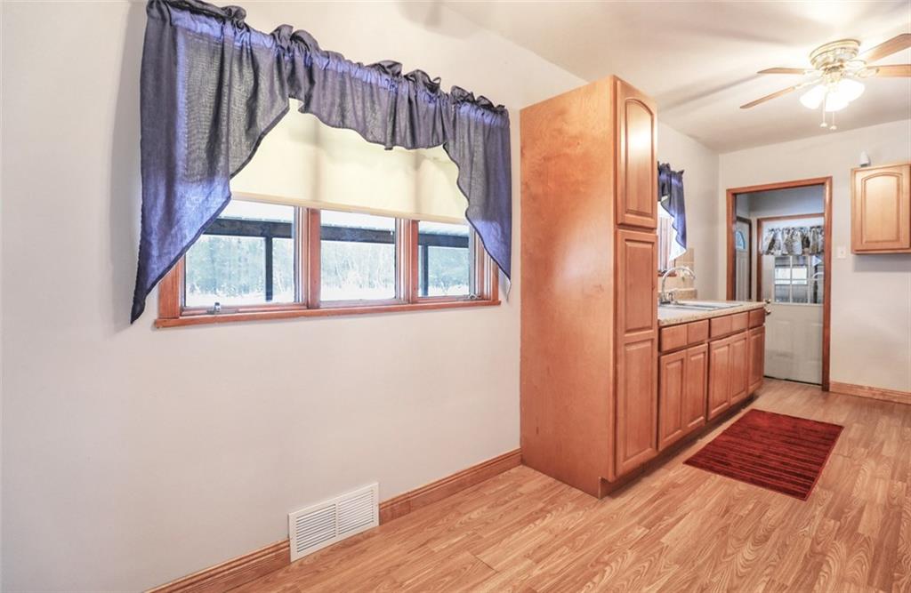 988 Pine Glenn Road Pulaski, PA 16143 - Photo 4 of 12 Gallery Image 4