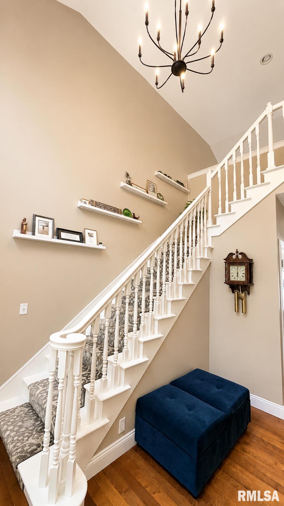 6607 North Saint Marys Road Peoria, IL 61614 - Photo 6 of 50