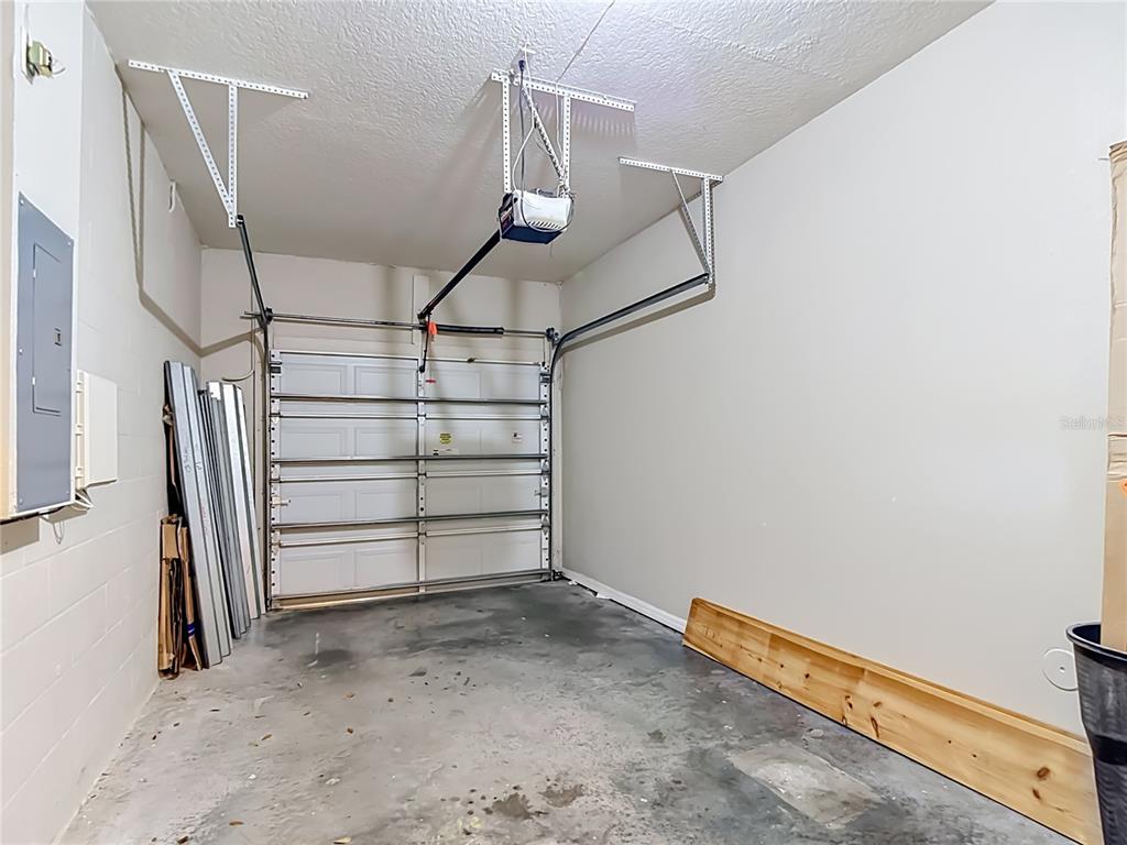 27901 Pleasure Ride Loop Wesley Chapel, FL 33544 - Photo 36 of 44