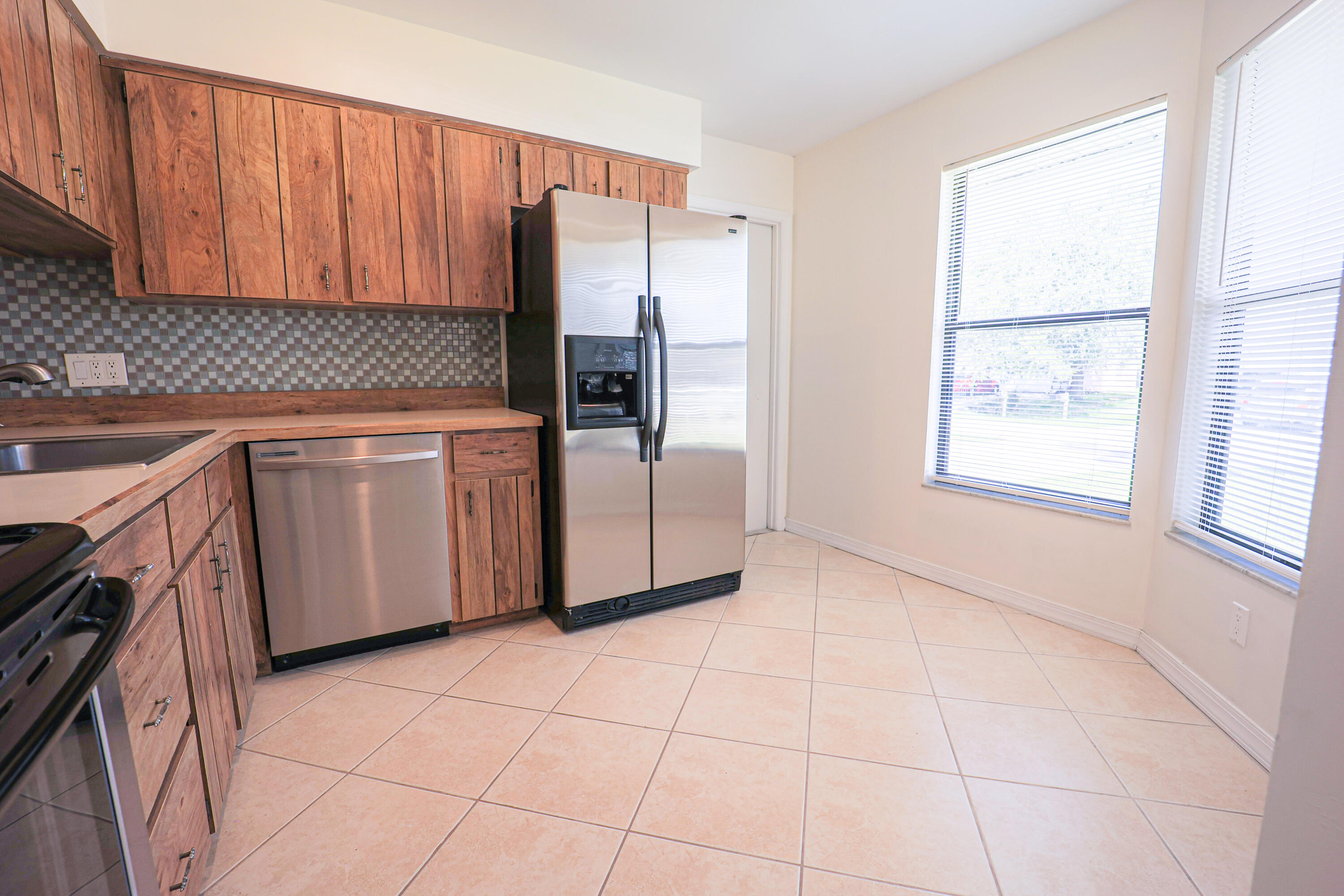 738 Southwest Bond Road Port St. Lucie, FL 34953 - Photo 13 of 16 AP7A7664