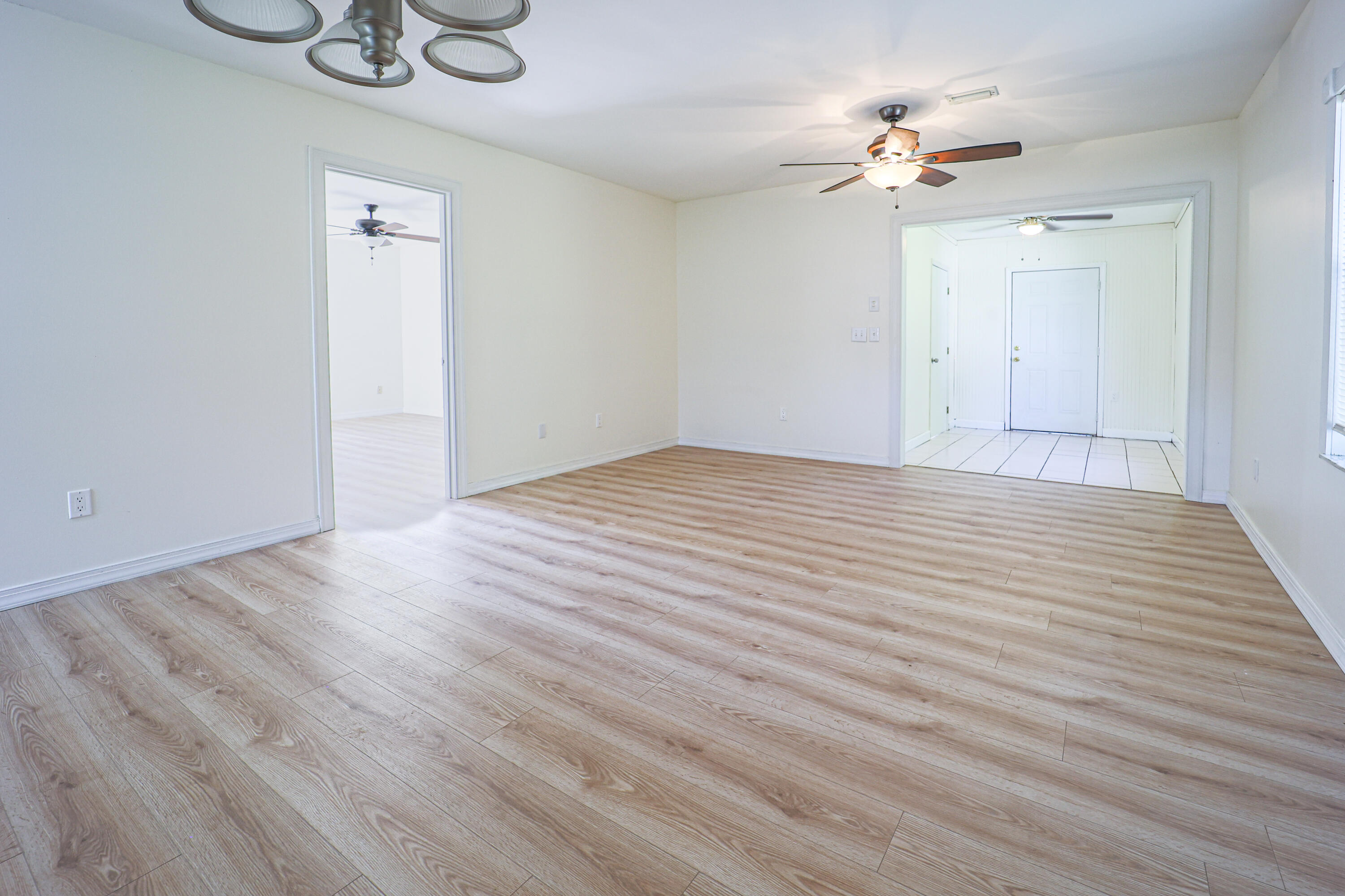 738 Southwest Bond Road Port St. Lucie, FL 34953 - Photo 5 of 16 AP7A7639