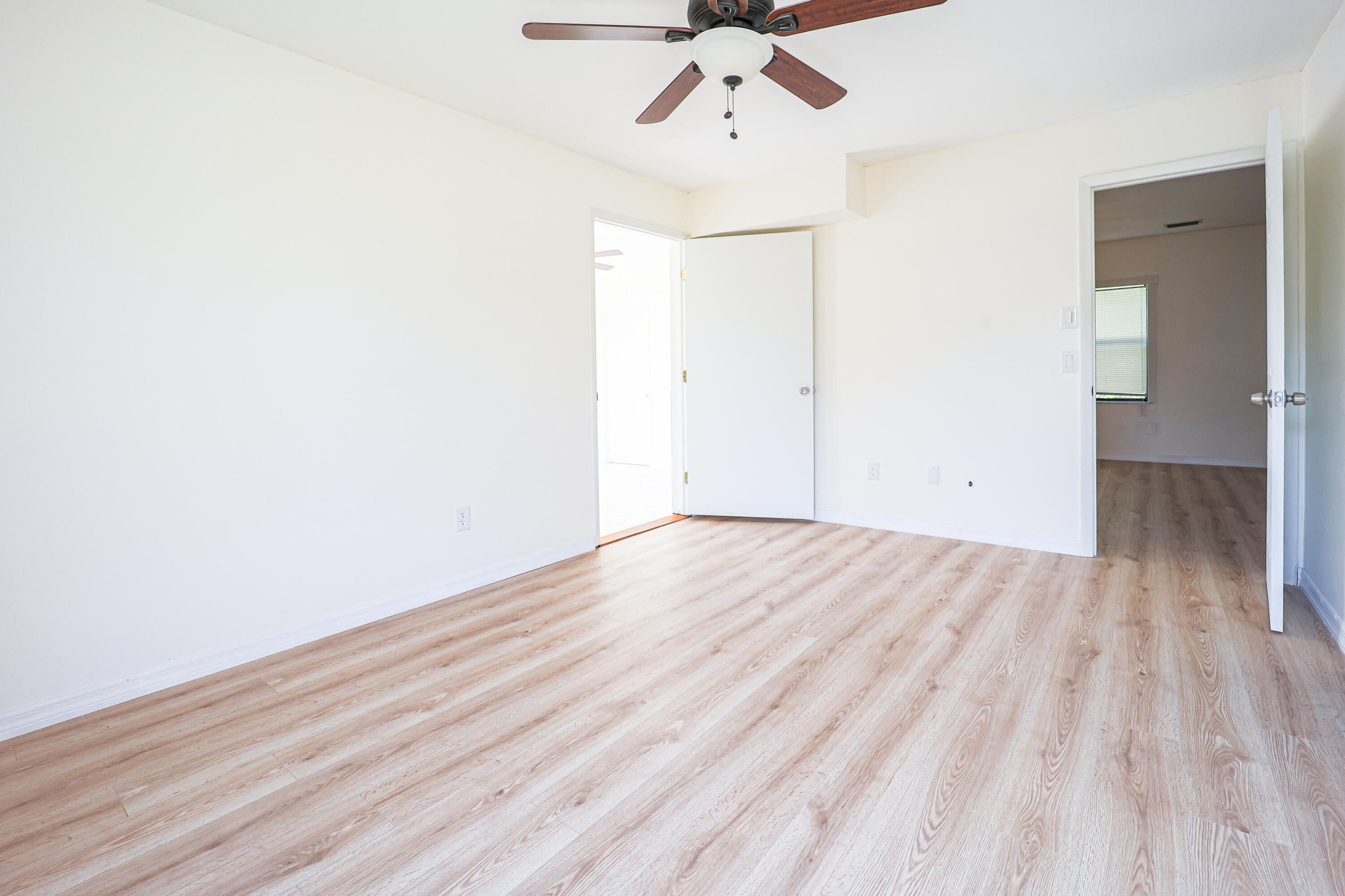 738 Southwest Bond Road Port St. Lucie, FL 34953 - Photo 8 of 16 AP7A7647