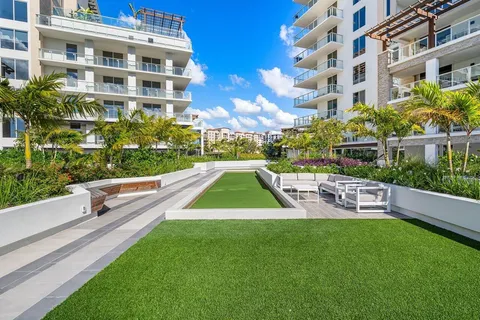 $3,795,000 | 200 Southeast Mizner Boulevard, Unit 707, Boca Raton, FL 33432