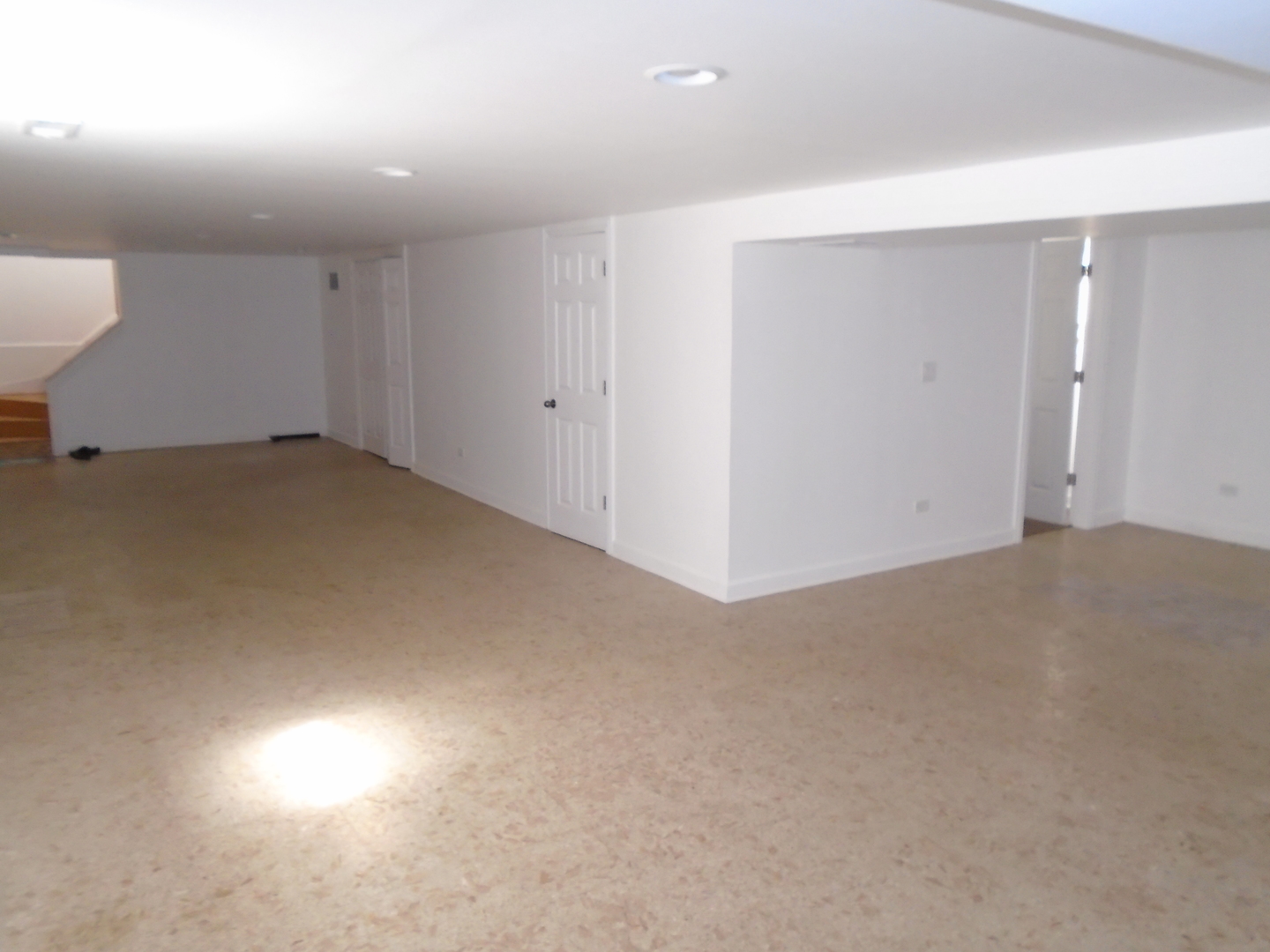 8652 West Sunset Road Niles, IL 60714 - Photo 14 of 20