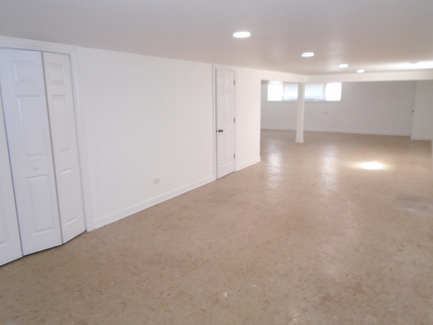 8652 West Sunset Road Niles, IL 60714 - Photo 15 of 20