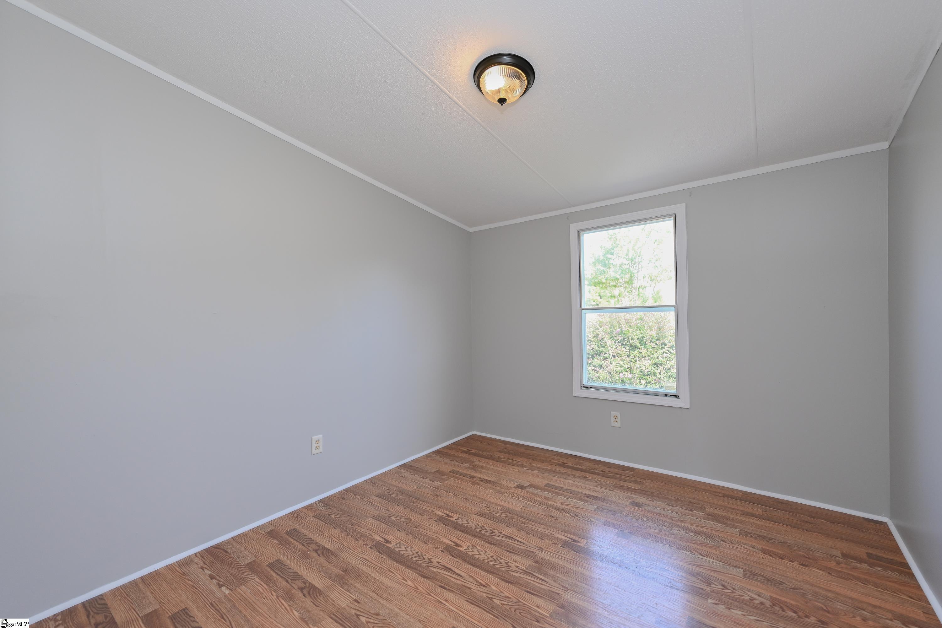 135 Gray Barn Road Clinton, SC 29325 - Photo 13 of 28 Gallery Image 13