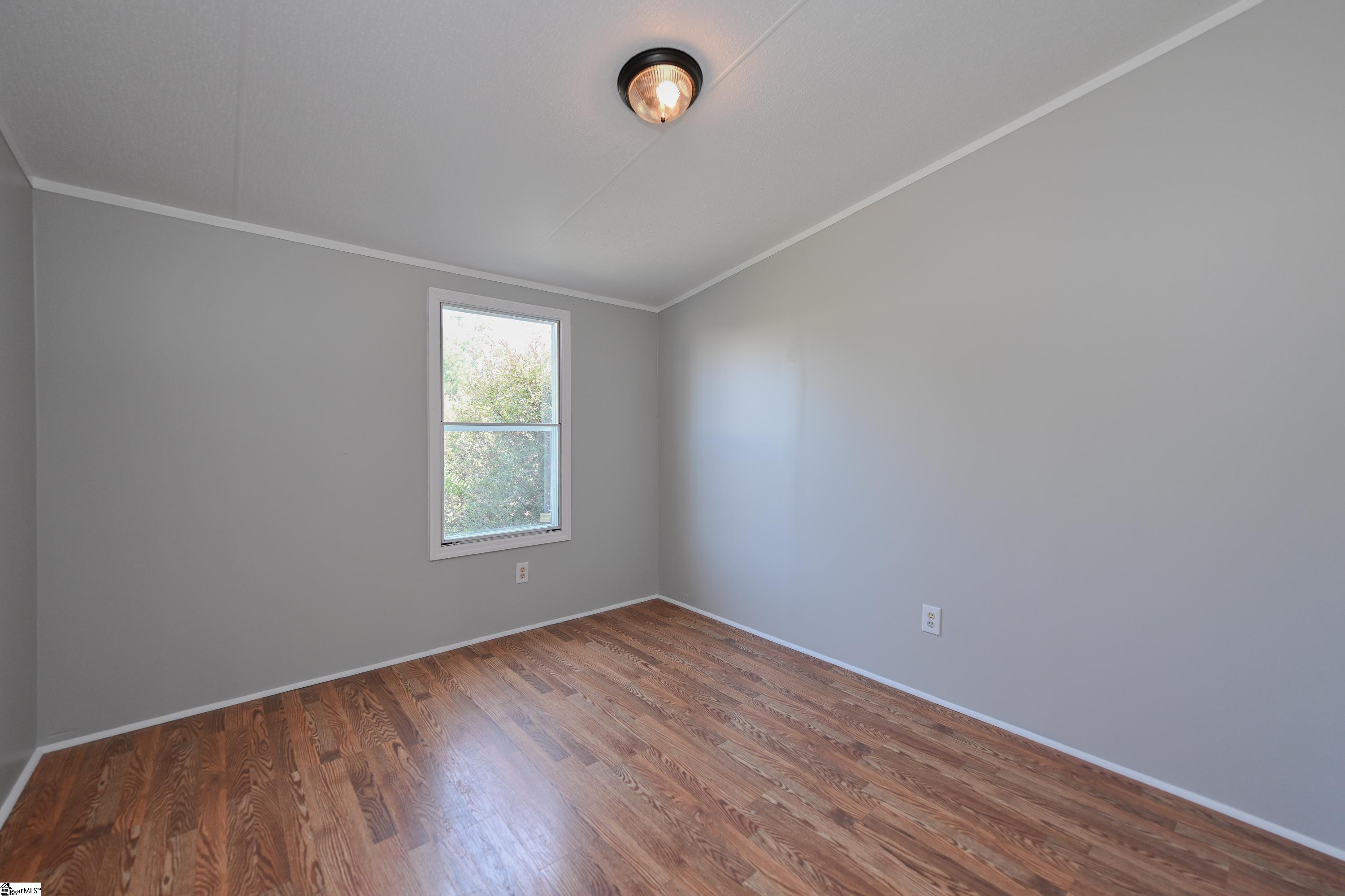 135 Gray Barn Road Clinton, SC 29325 - Photo 14 of 28 Gallery Image 14