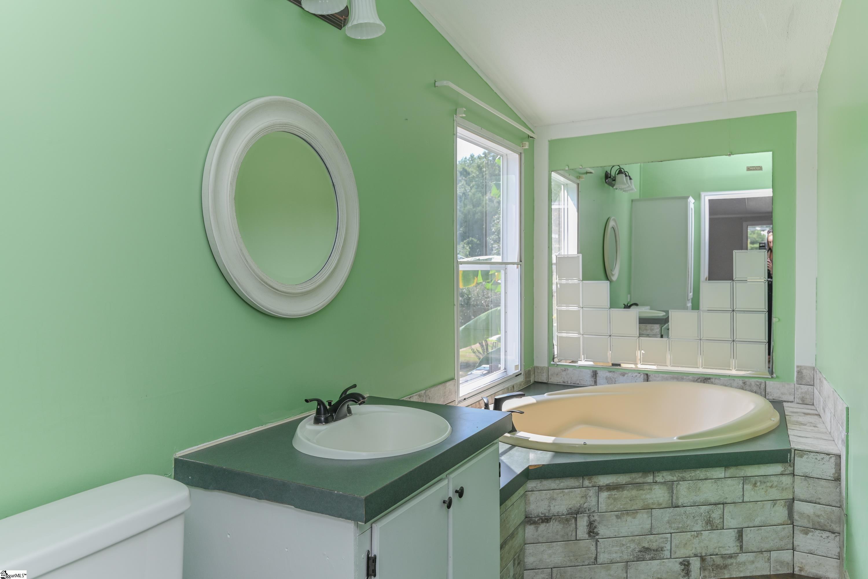 135 Gray Barn Road Clinton, SC 29325 - Photo 17 of 28 Gallery Image 17