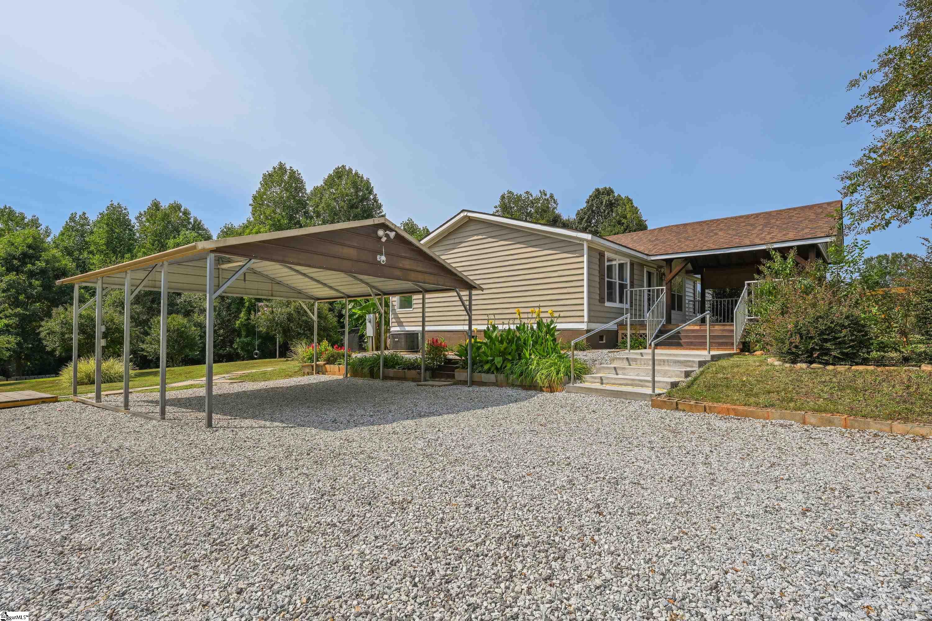 135 Gray Barn Road Clinton, SC 29325 - Photo 25 of 28 Gallery Image 25