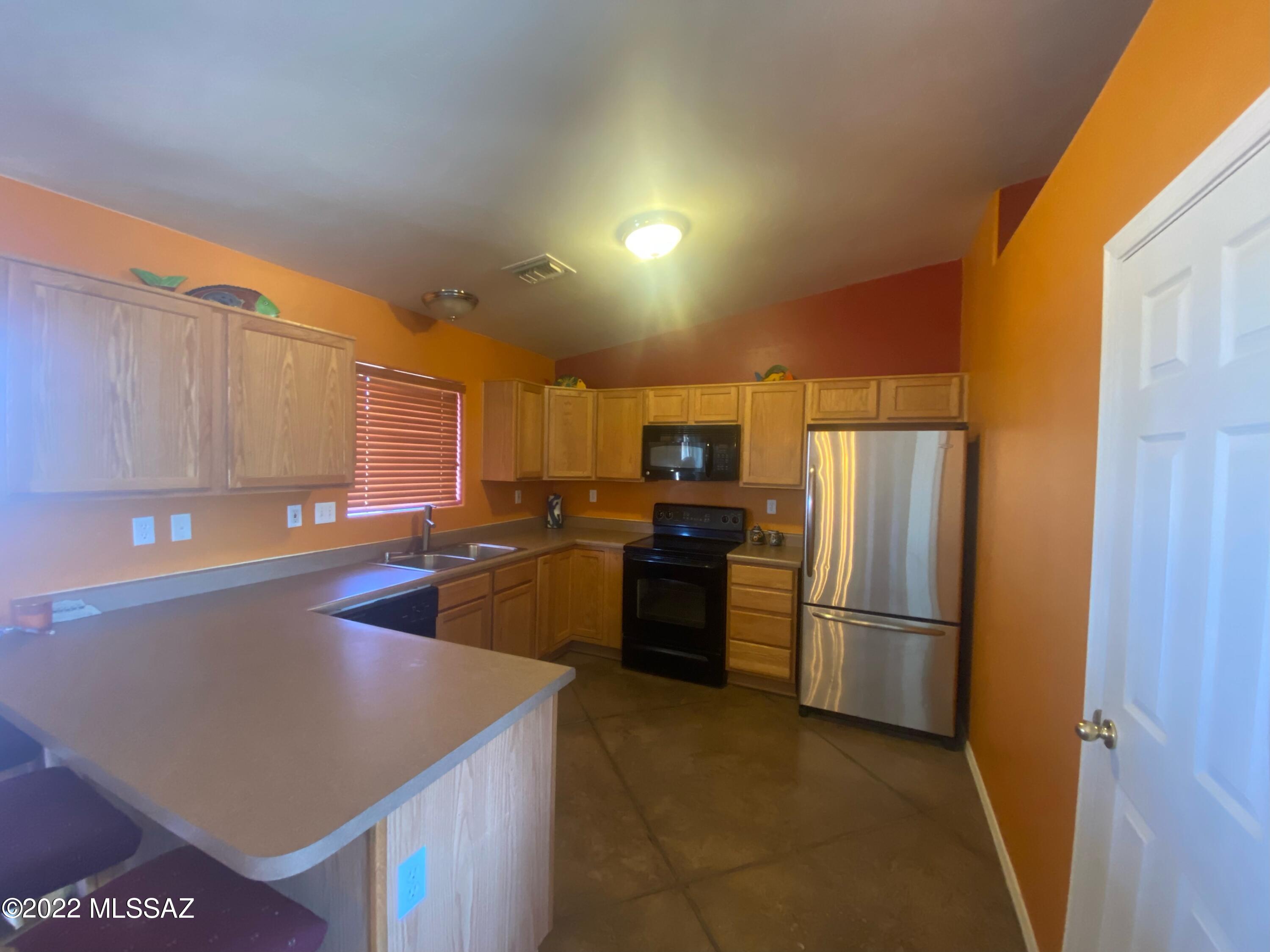 5653 North Avra Road Tucson, AZ 85743 - Photo 4 of 9 Gallery Image 4