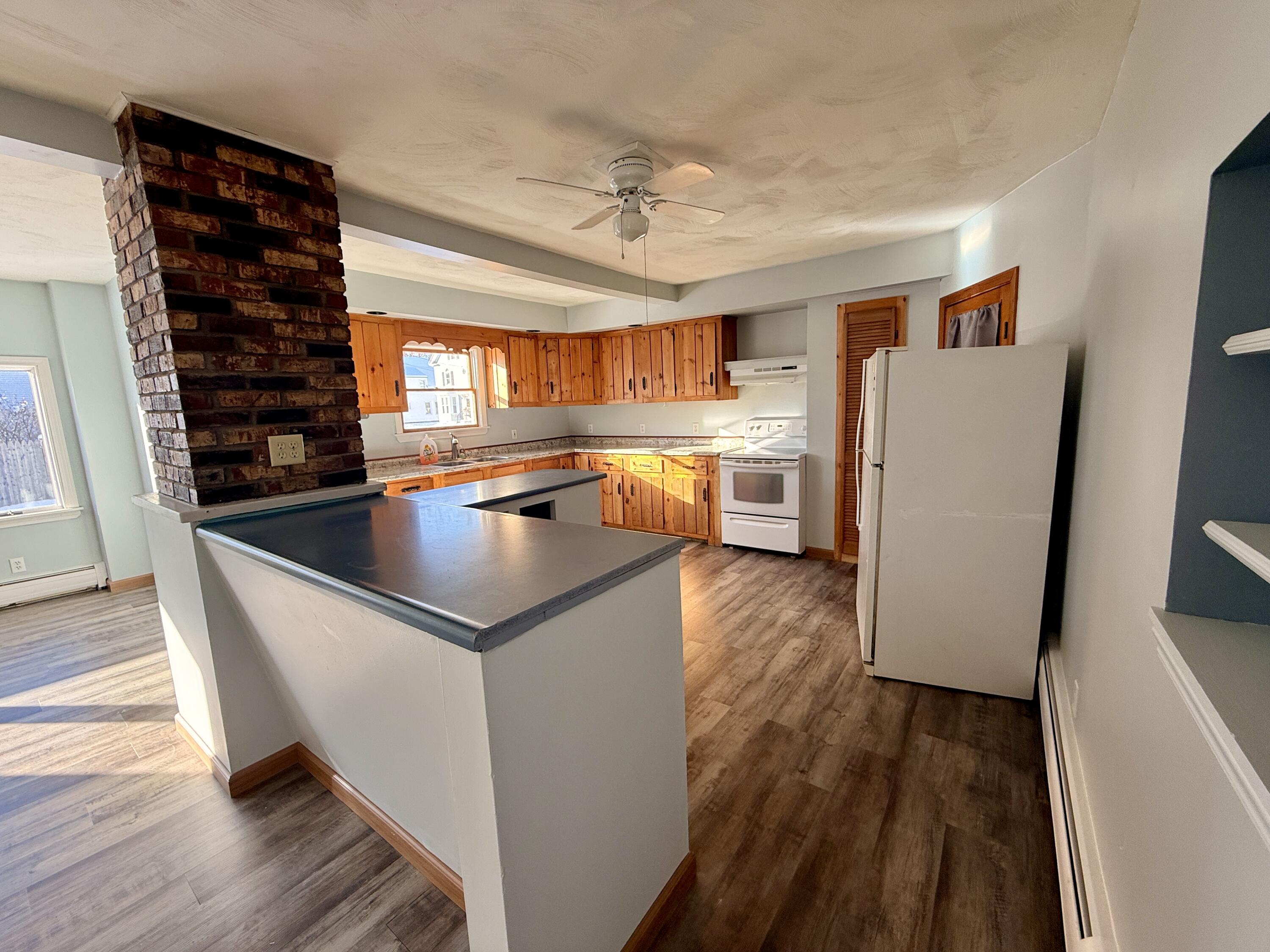 75 Madison Avenue Madison, ME 04950 - Photo 8 of 19 Unit 1 kitchen