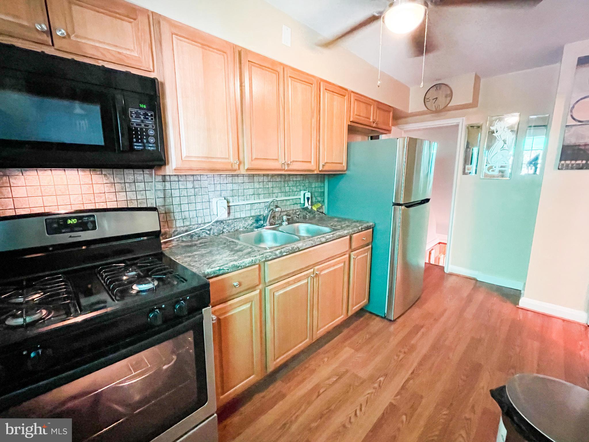 957 Masefield Road Baltimore, MD 21207 - Photo 8 of 20