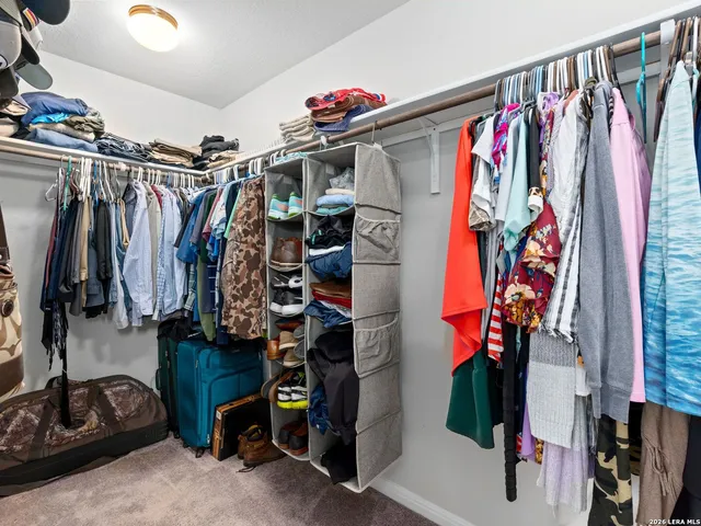 $2,400 | 597 Summersweet Road, New Braunfels, TX 78130