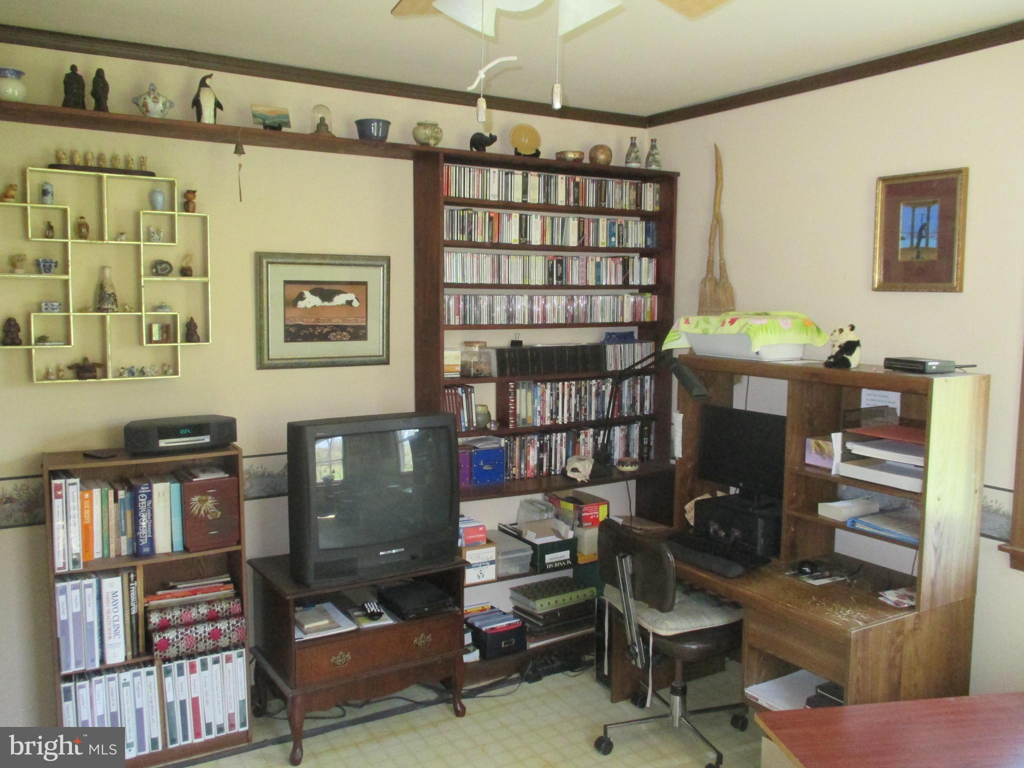 12364 Harvey Road Clear Spring, MD 21722 - Photo 22 of 29 Perfect library with a view