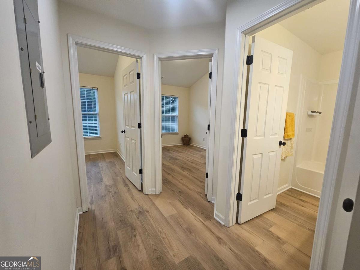 619 Kenridge Way Suwanee, GA 30024 - Photo 11 of 28