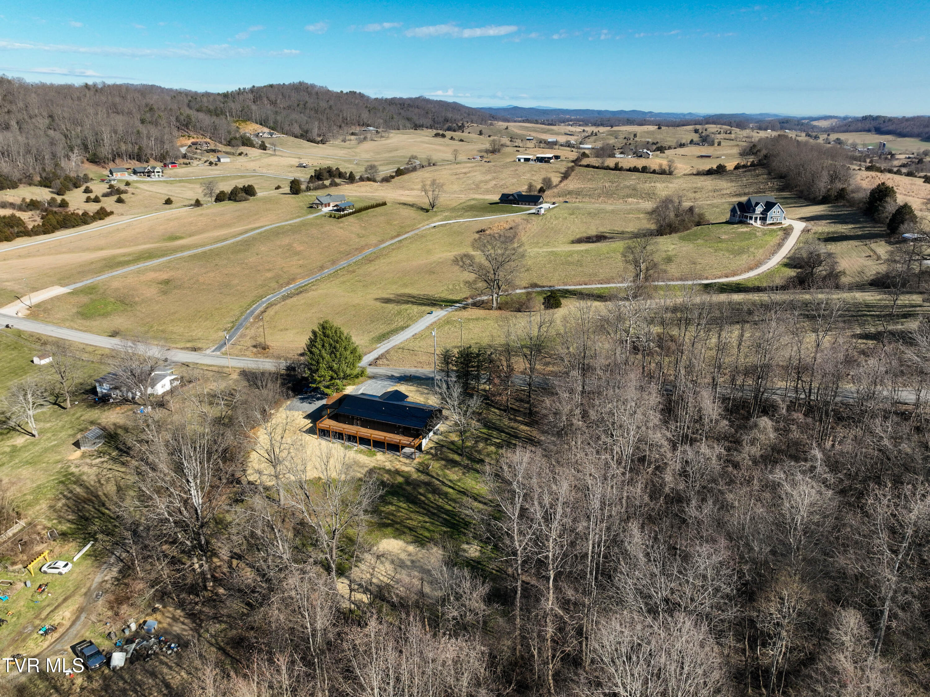 443 Henson Road Bristol, TN 37620 - Photo 53 of 60 443 Henson Rd Drone Unbranded G UNIT-8