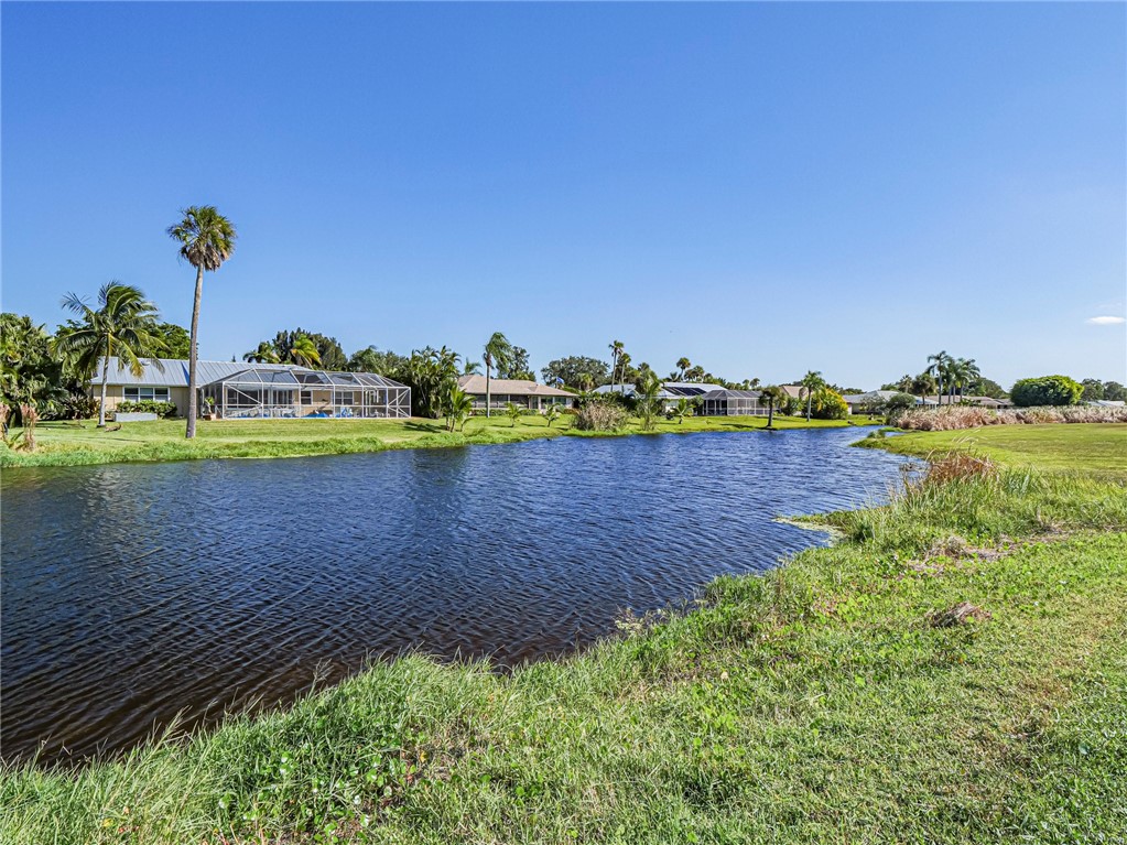 36 Pine Arbor Lane, Unit 202 Vero Beach, FL 32962 - Photo 25 of 33
