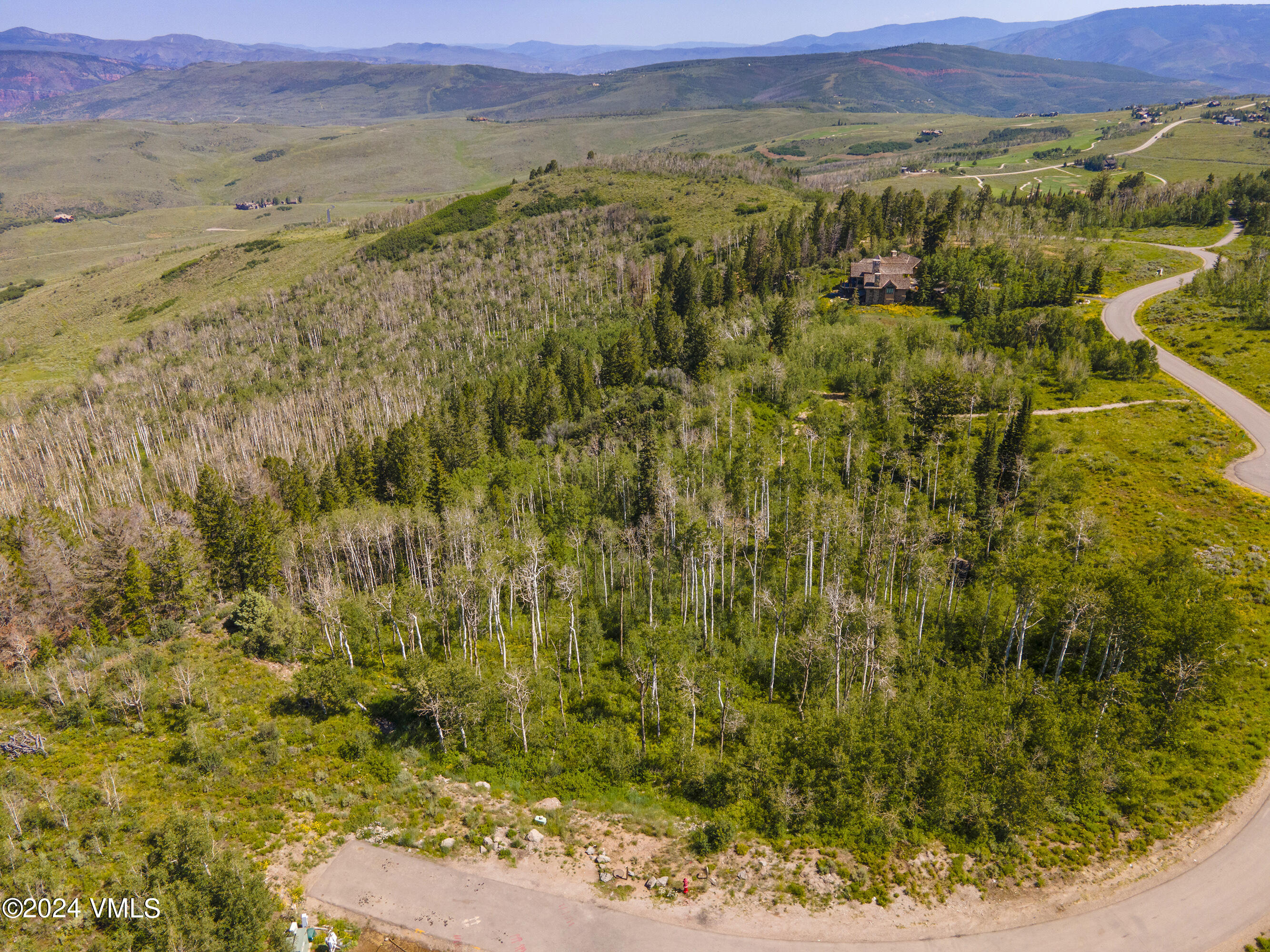 907 Webb Peak Edwards, CO 81632 - Photo 1 of 17 a view of lake and mountain