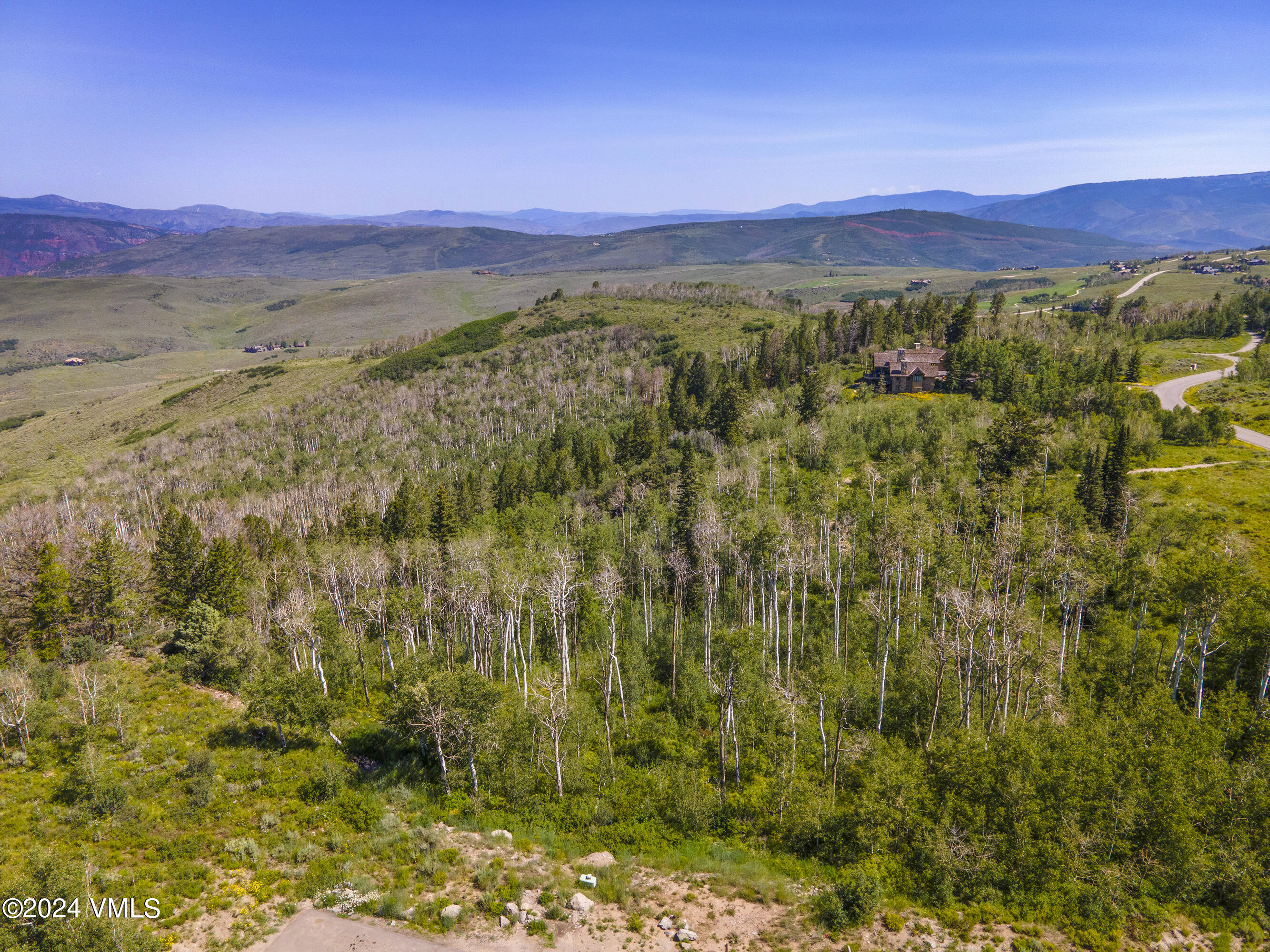 907 Webb Peak Edwards, CO 81632 - Photo 10 of 17 a view of city and mountain