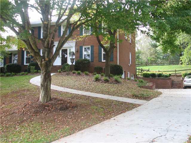 6979 Bridgewood Road Clemmons, NC 27012 - Photo 2 of 15 Exterior Front.