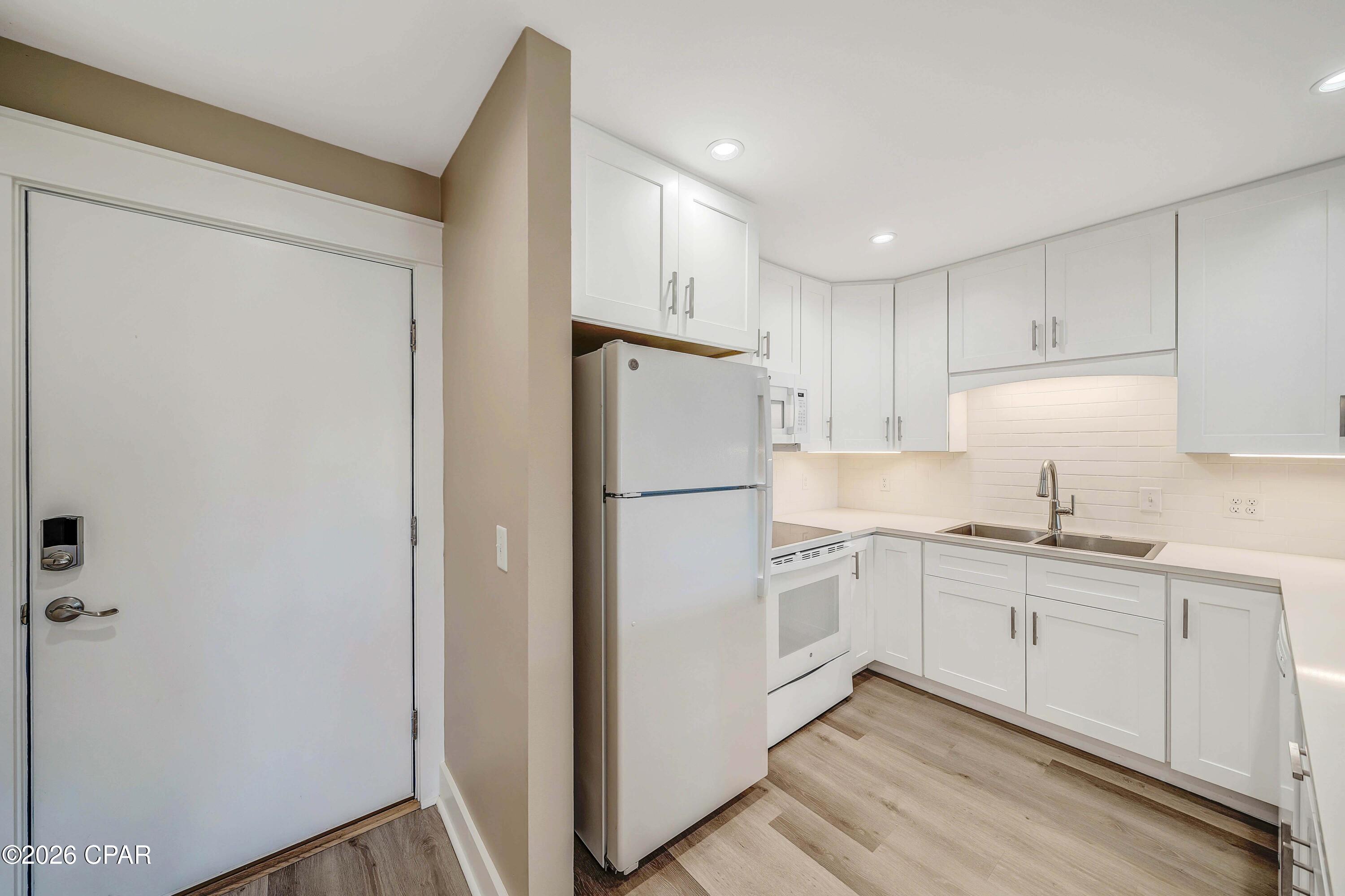 4726 Bay Point Road, Unit E143 Panama City, FL 32408 - Photo 6 of 41