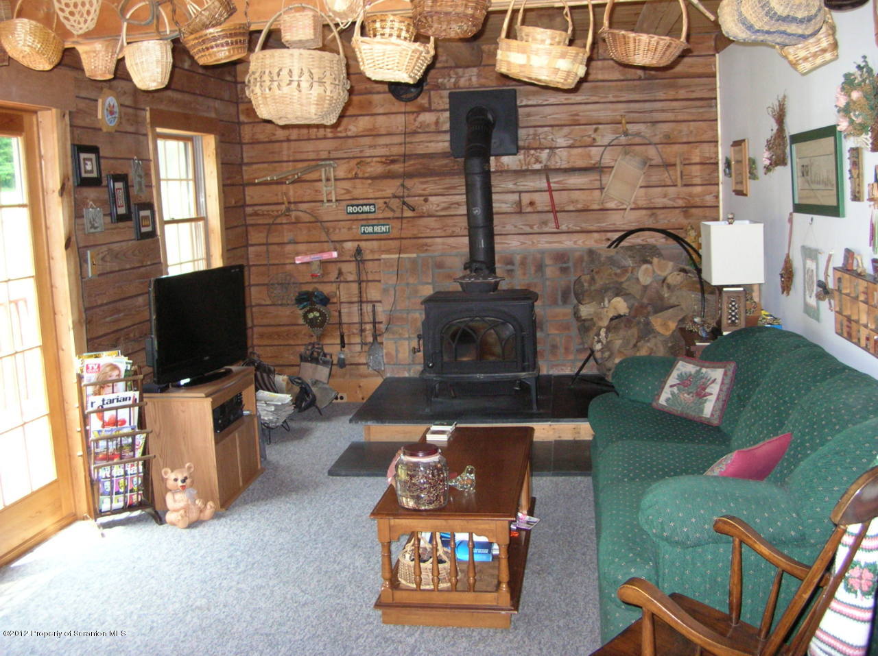 707 Warner Road Montrose, PA 18801 - Photo 3 of 26 Gallery Image 3