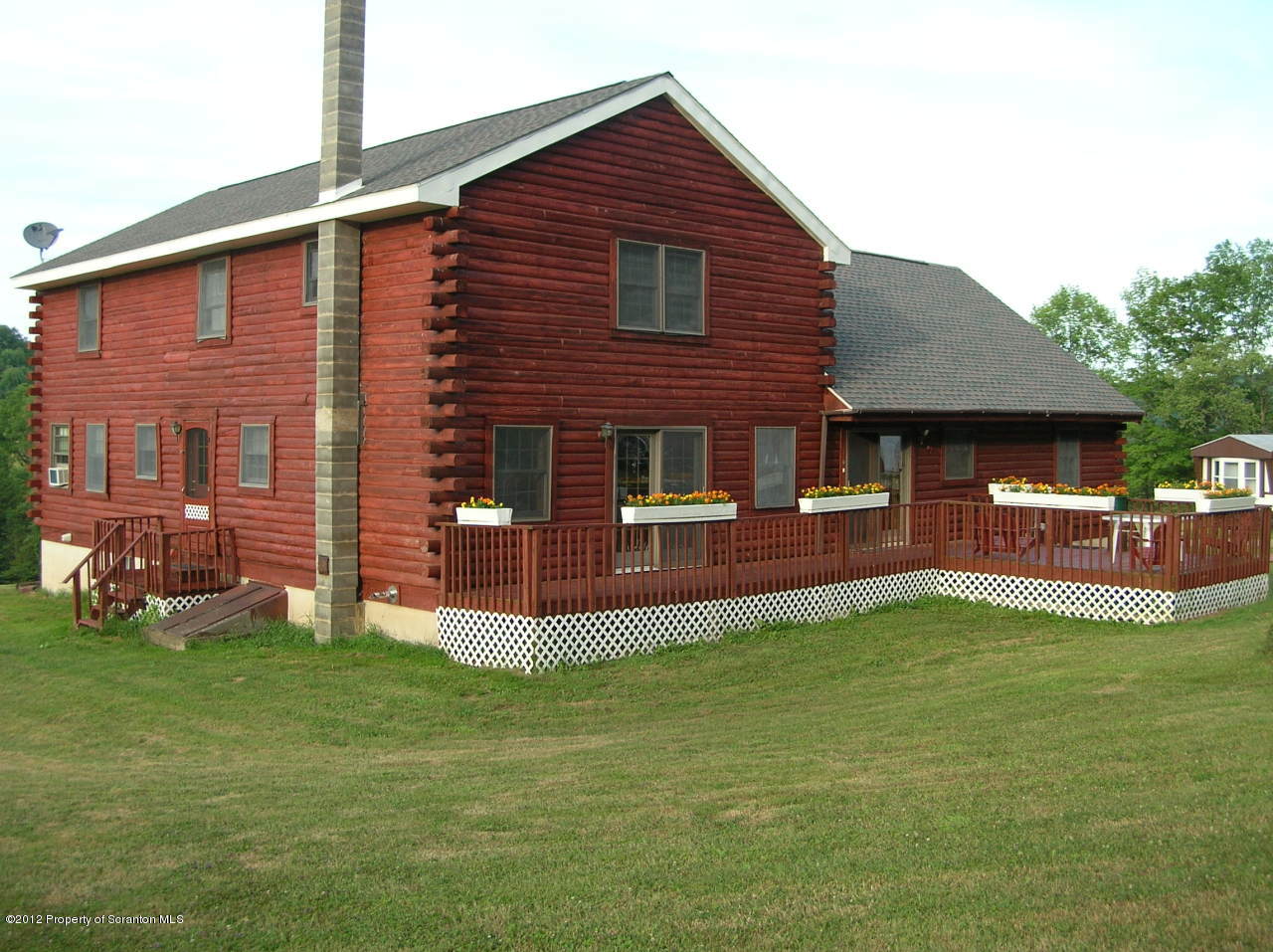 707 Warner Road Montrose, PA 18801 - Photo 4 of 26 Gallery Image 4