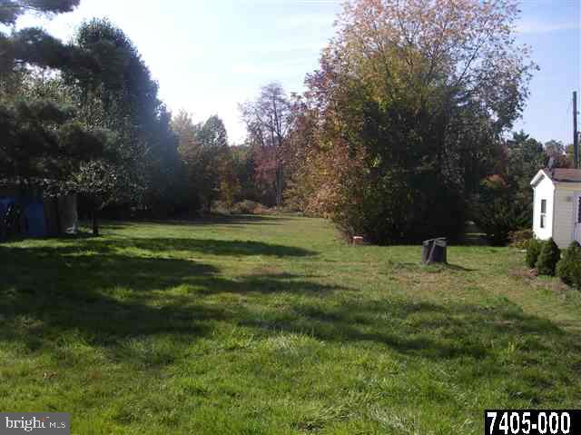 11670 Loop Road Fayetteville, PA 17222 - Photo 2 of 7