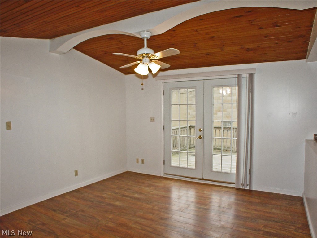 2020 Eldersville Road Follansbee, WV 26037 - Photo 3 of 11 Gallery Image 3