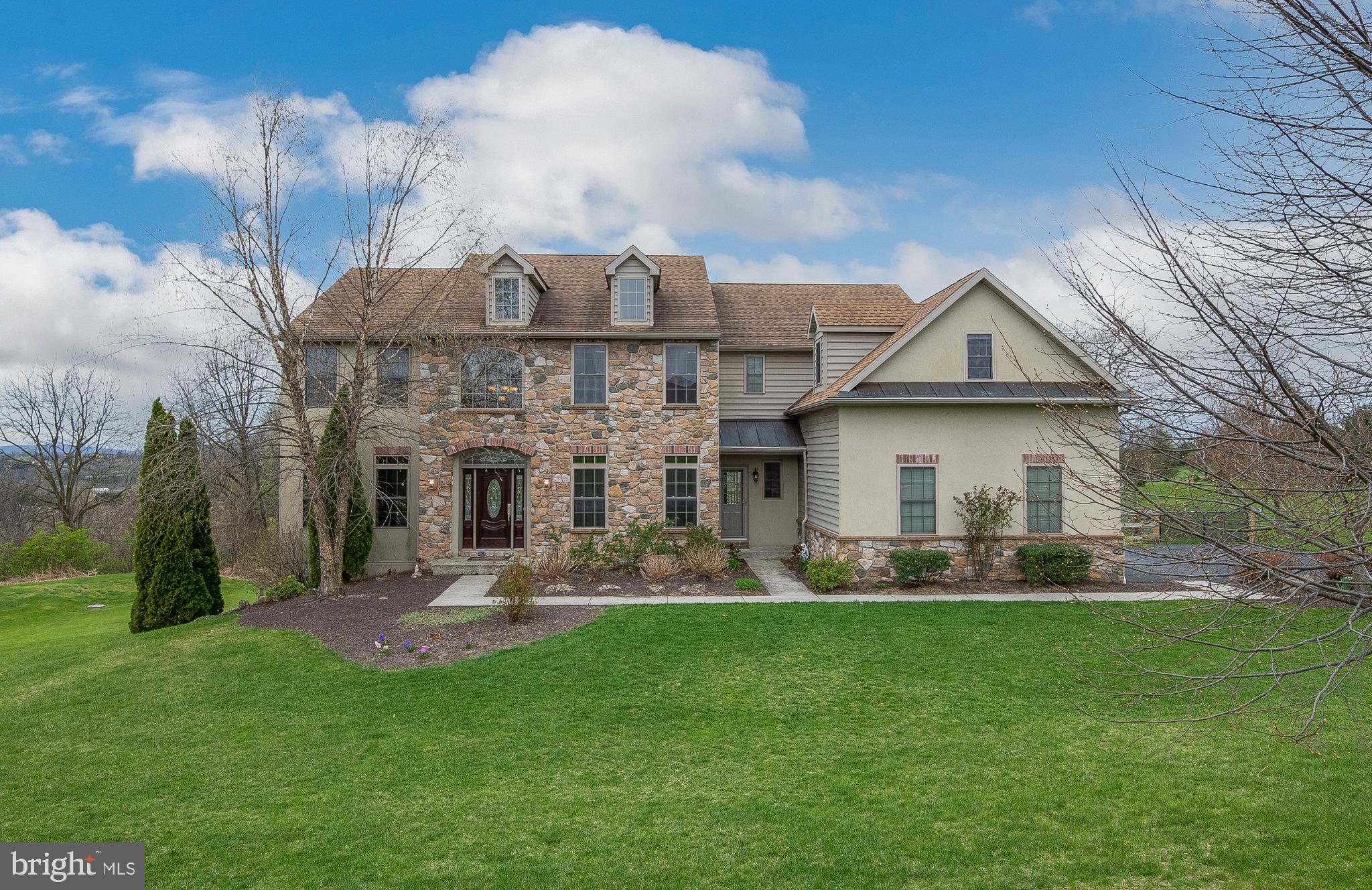 136 Robby Drive Leesport, PA 19533 - Photo 1 of 54 Gallery Image 1
