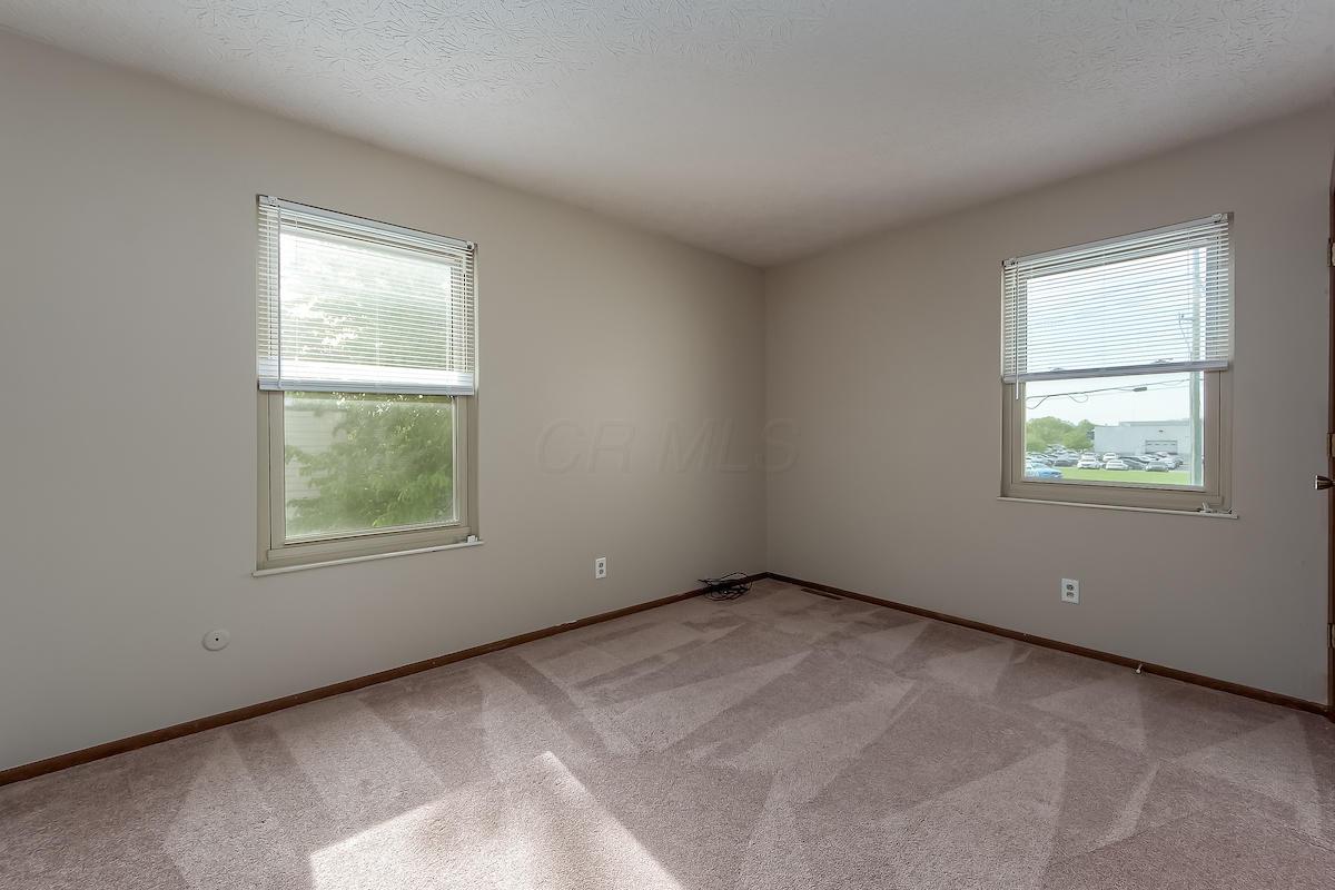2422 Billingsley Road Columbus, OH 43235 - Photo 23 of 30