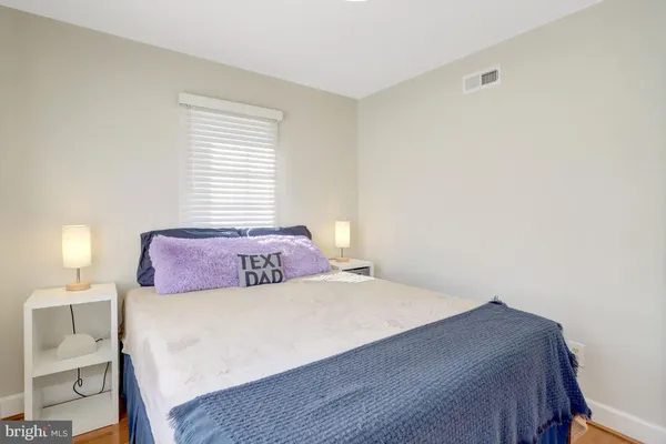 $1,200,000 | 3423 7th Street South, Arlington, VA 22204