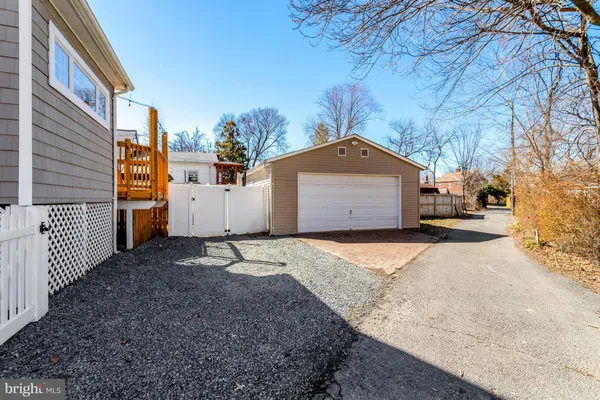 $1,200,000 | 3423 7th Street South, Arlington, VA 22204