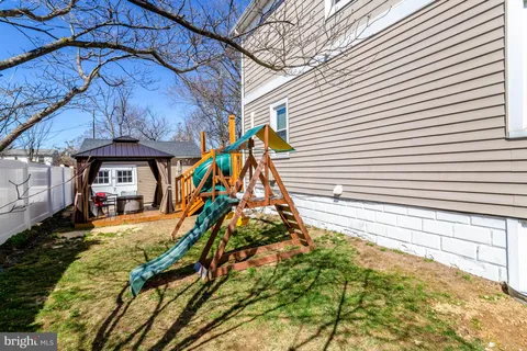 $1,200,000 | 3423 7th Street South, Arlington, VA 22204