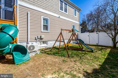 $1,200,000 | 3423 7th Street South, Arlington, VA 22204